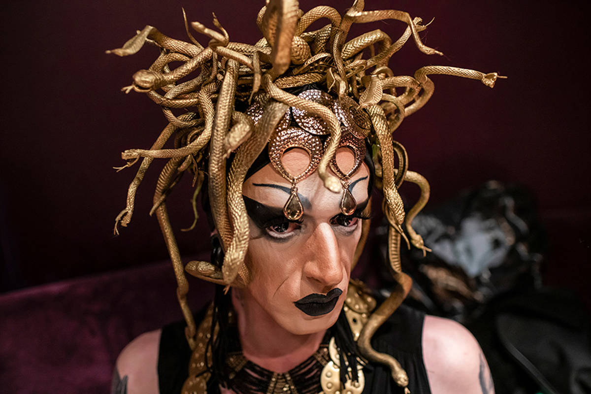 Fotografia z zestawu: „Prekariusze i celebryci”, 2020-2024