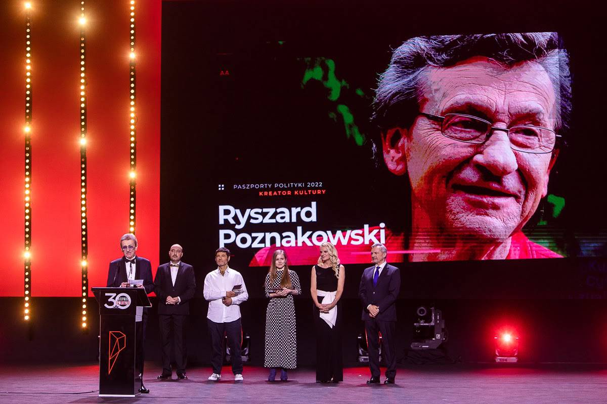Ryszard Poznakowski, Miłosz Bembinow, Wilhelm Sasnal, Dorota Masłowska, Katarzyna Kieli i Jerzy Baczyński. Fot. Teodor Klepczyński / POLITYKA