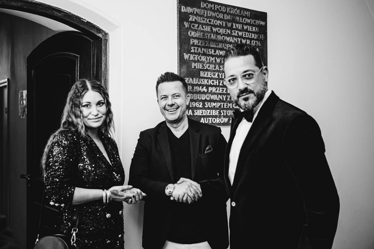 Beata Ejzenhart, Filip Siejka, Ferid Lakhdar fot. Karpati&Zarewicz