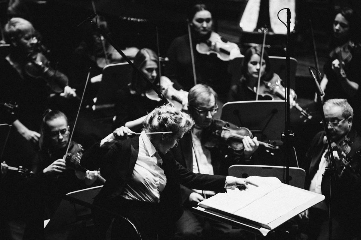 Patrycja Pieczara i Orkiestra Filharmonii w Szczecinie Fot. Kinga Karpati&Daniel Zarewicz PRESTIGE PORTRAIT