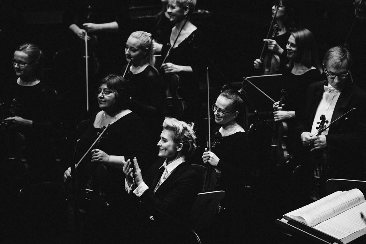 Patrycja Pieczara i Orkiestra Filharmonii Szczecin Fot. Kinga Karpati&Daniel Zarewicz PRESTIGE PORTRAIT