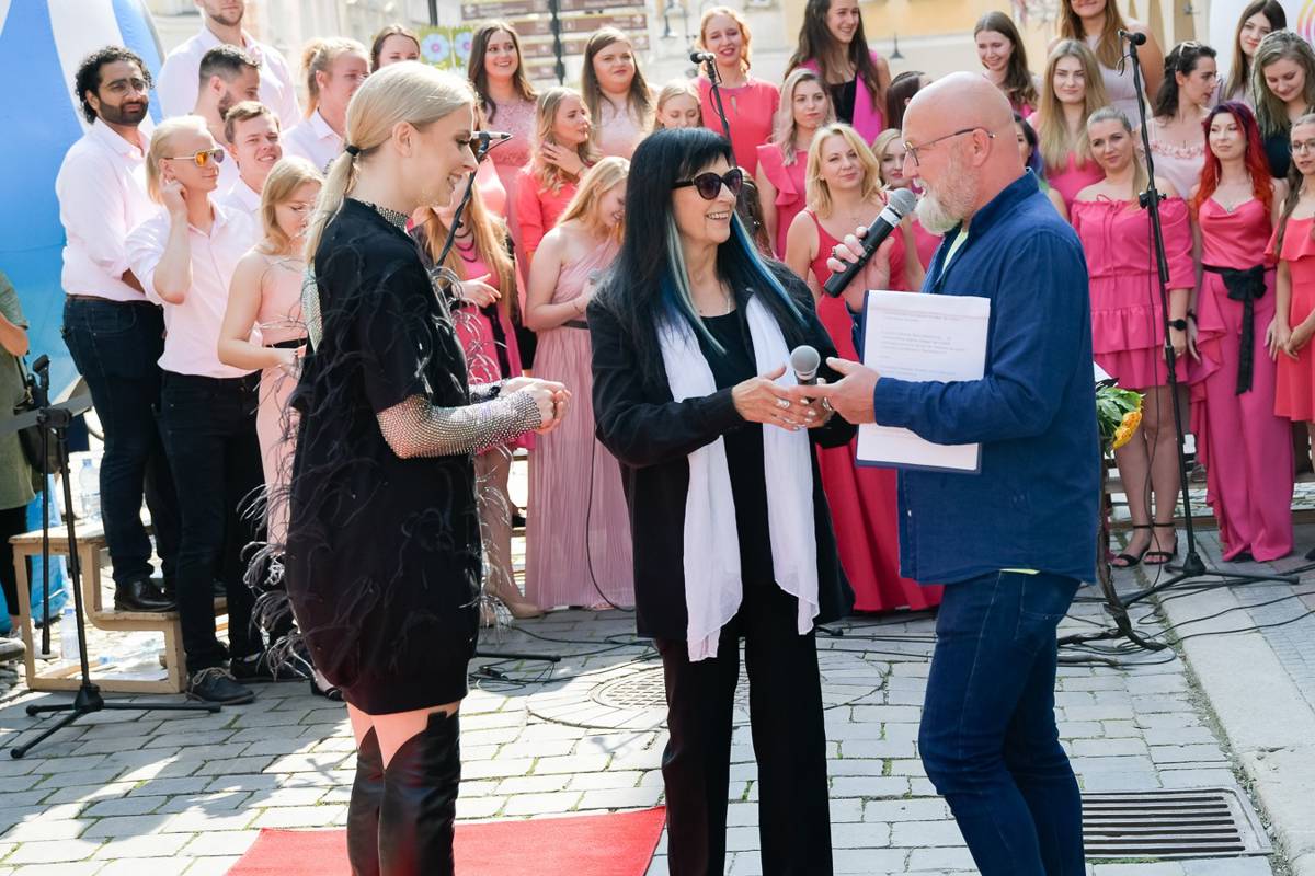 (od lewej) Halina Mlynkova, Wanda Kwietniewska fot. Sławoj Dubiel