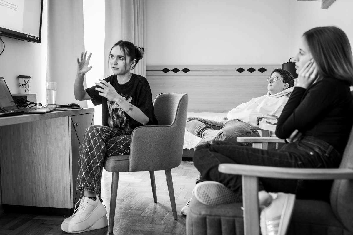 Żaneta Chełminiak, Mateusz Makowski, Karolina Fryt fot. Jacek Dyląg