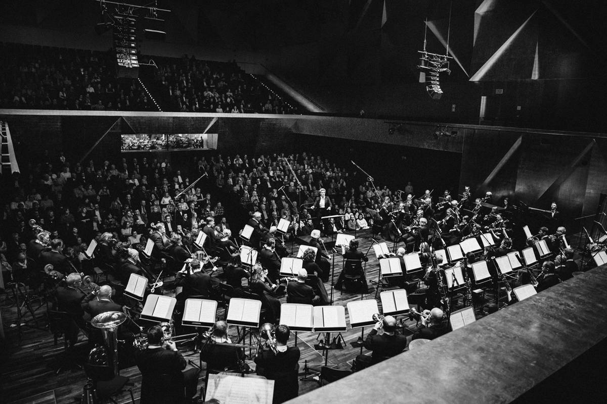 Orkiestra Filharmonii im. M. Karłowicza Fot. Kinga Karpati&Daniel Zarewicz PRESTIGE PORTRAIT